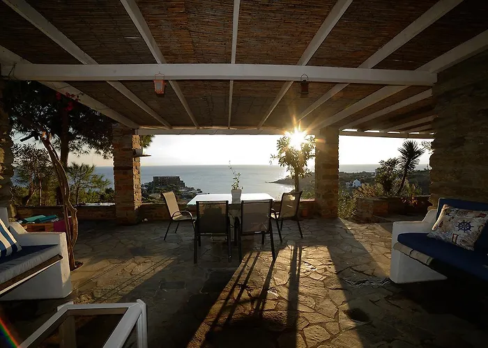 Vacation Homes Koundouros